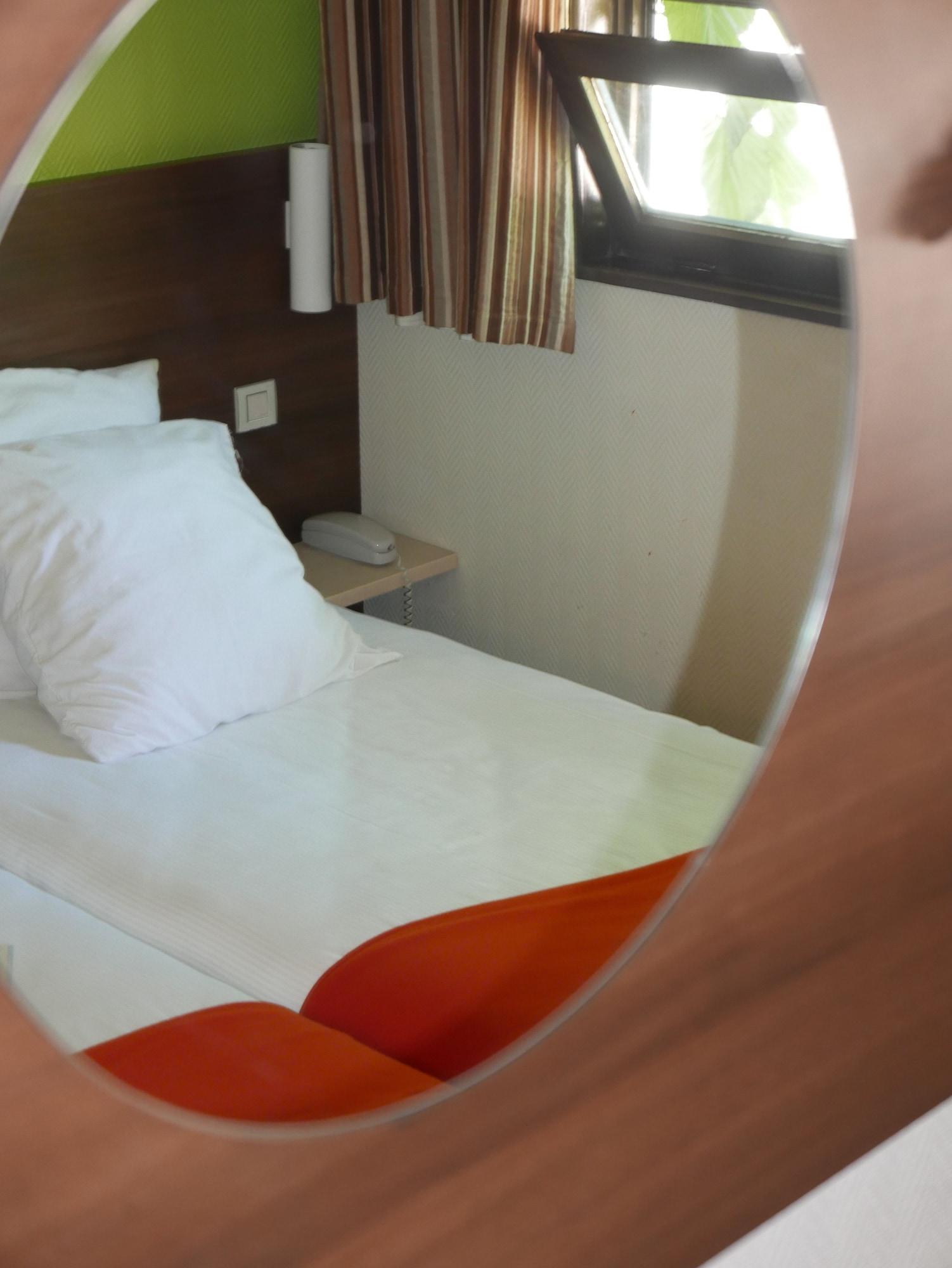 Brit Hotel Lyon Eurexpo Брон Екстер'єр фото