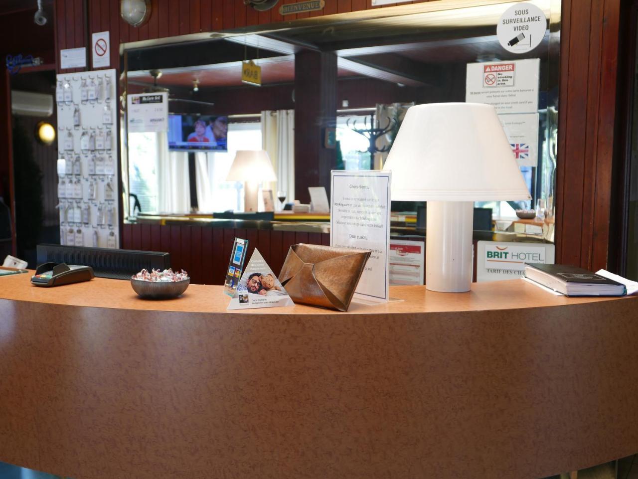 Brit Hotel Lyon Eurexpo Брон Екстер'єр фото