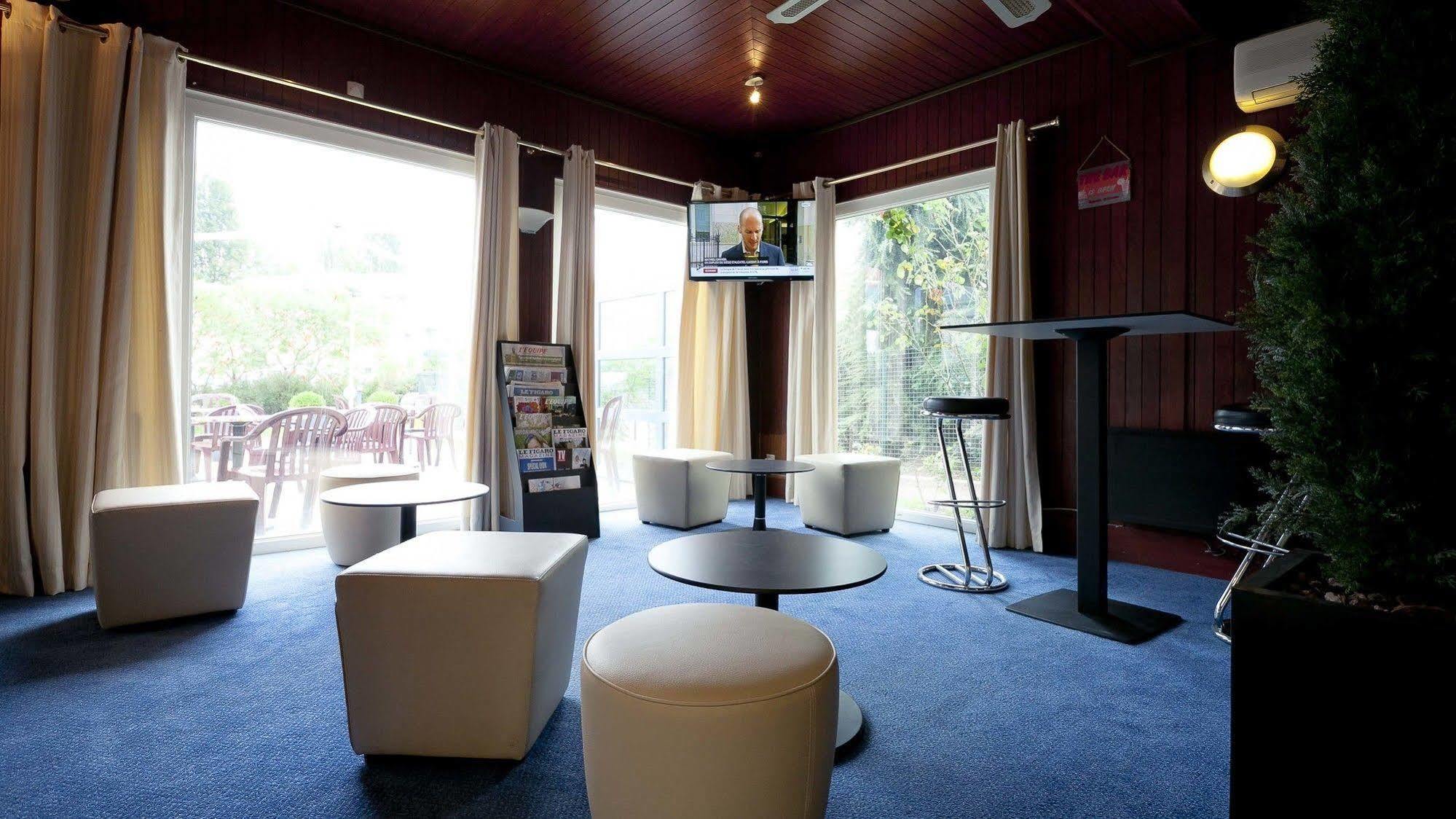 Brit Hotel Lyon Eurexpo Брон Екстер'єр фото